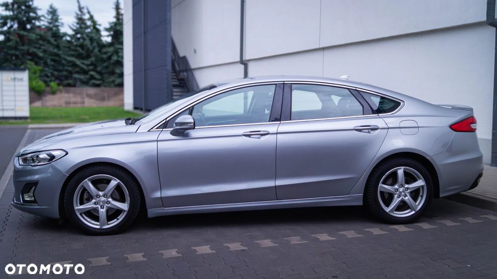 Ford Fusion - 3