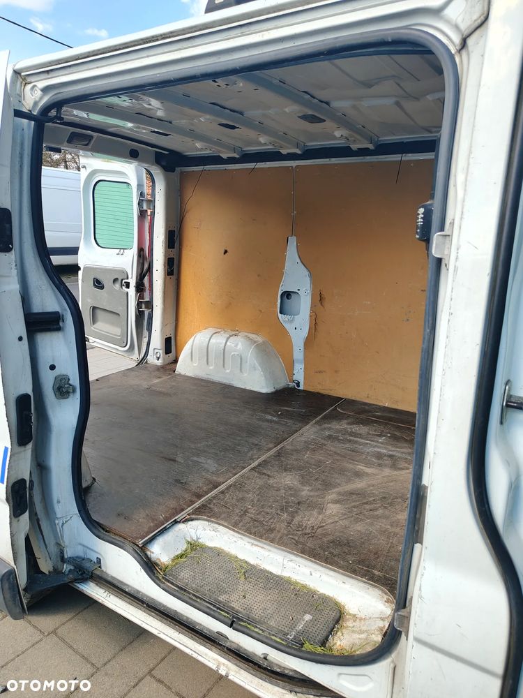 Opel Vivaro L1H1 2.7t - 3