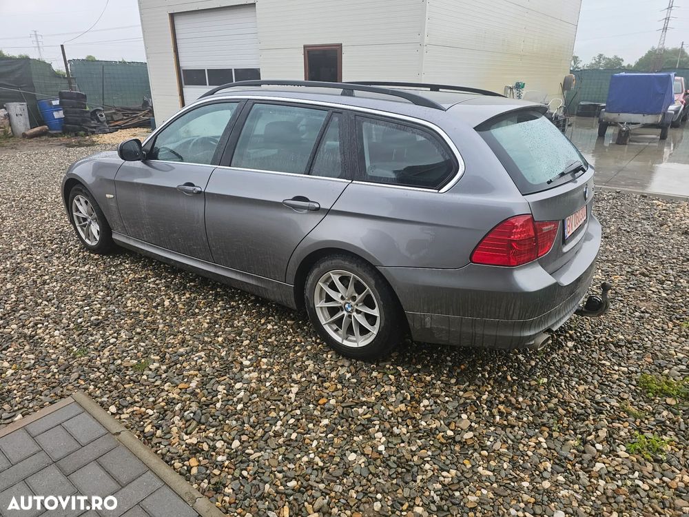 BMW Seria 3 318d - 4