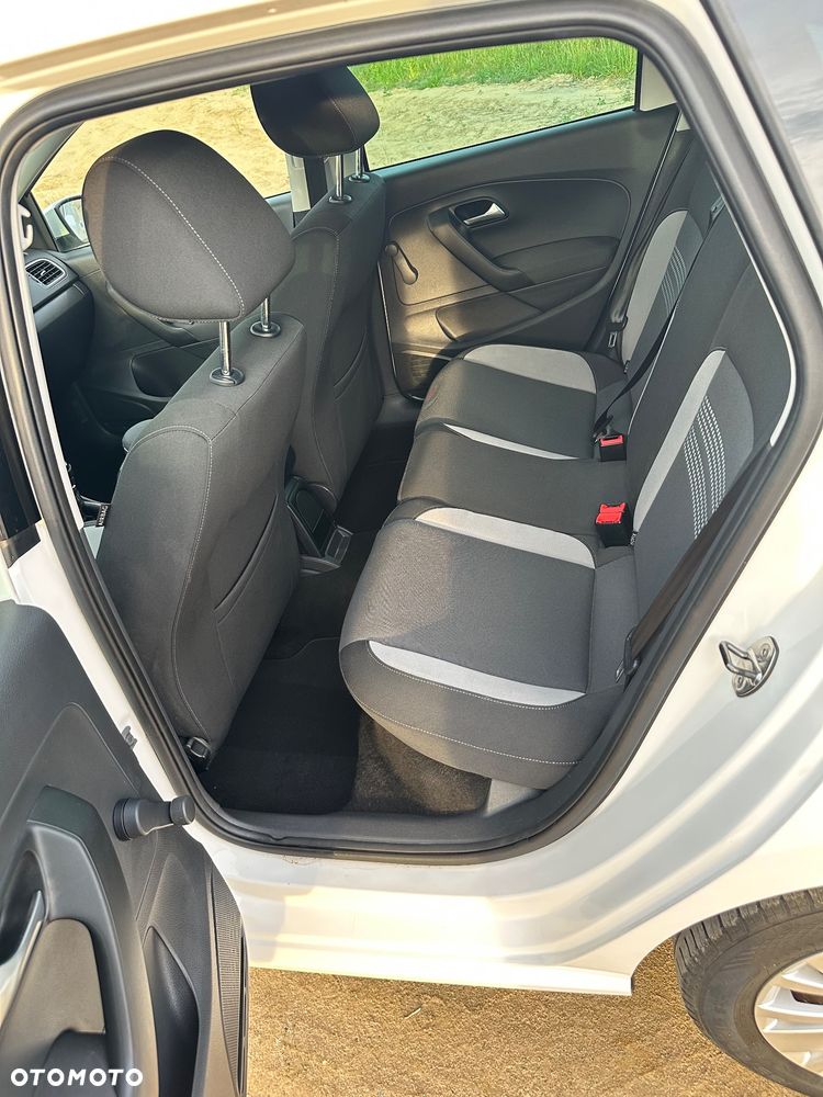 Volkswagen Polo 1.2 TSI Life - 36