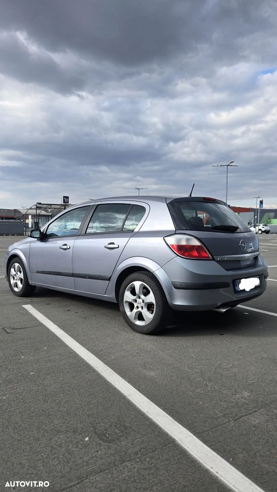 Opel Astra - 4