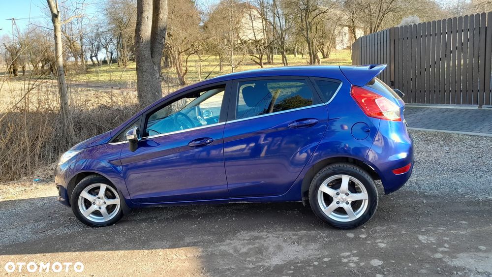Ford Fiesta - 4