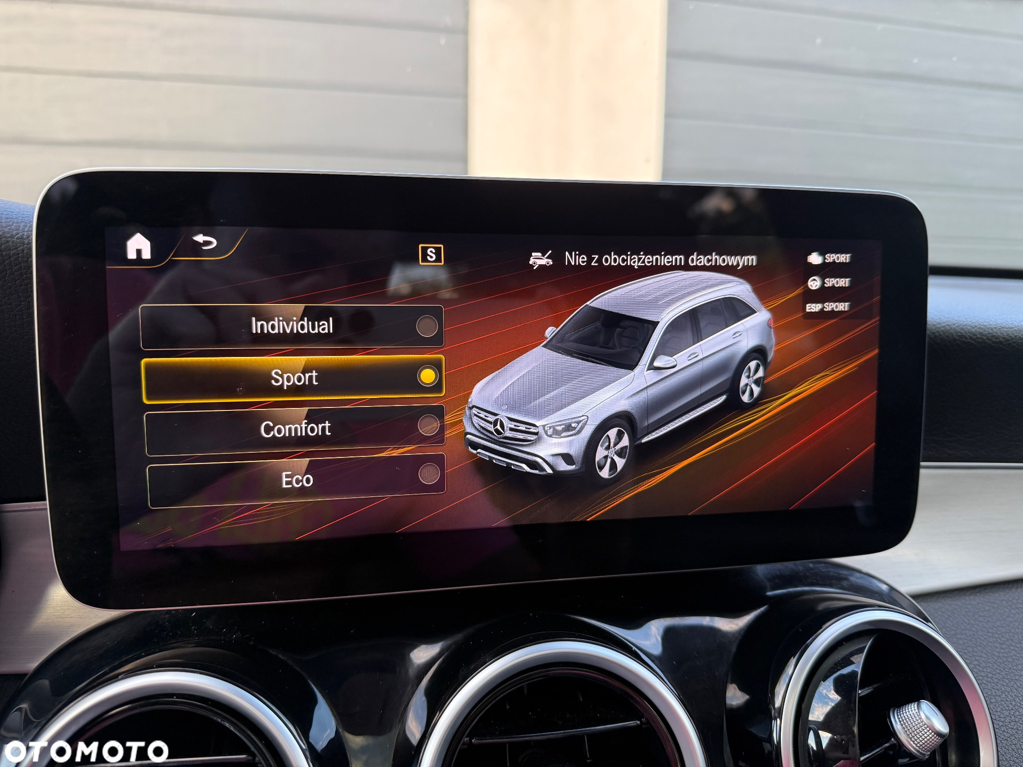 Mercedes-Benz GLC 220 d 4Matic 9G-TRONIC - 40