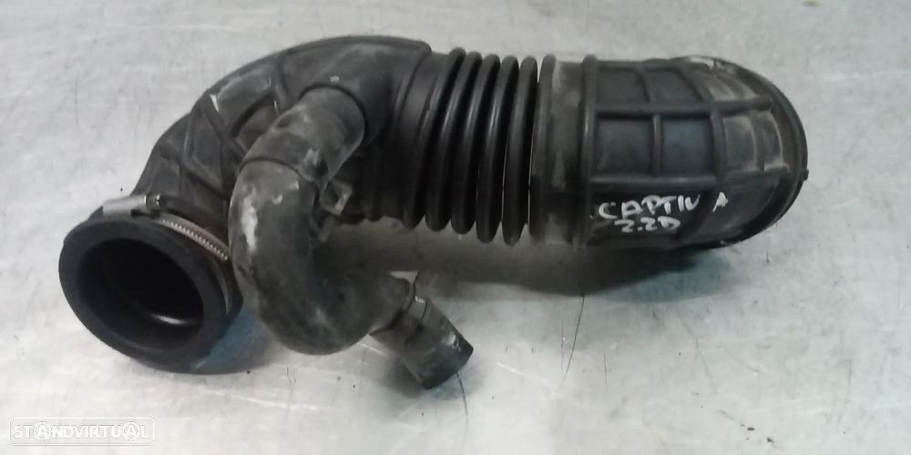 TUBO ADMISSÃO TURBO CHEVROLET CAPTIVA / OPEL ANTARA 2.2D 20998611 - 1