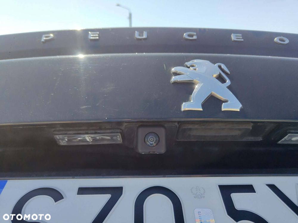 Peugeot 2008 PureTech 100 Business - 31