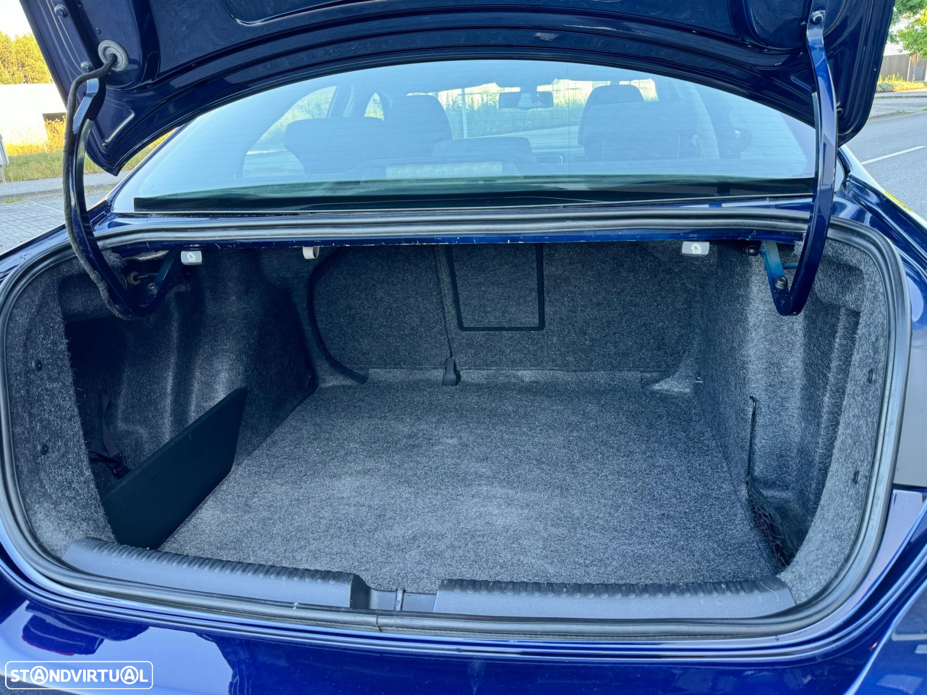 VW Jetta 1.2 TSi Comfortline - 5