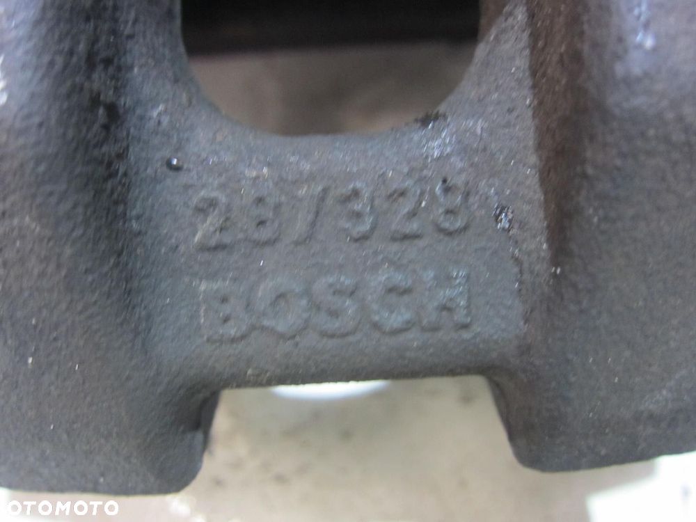 BMW X3 F25 X4 ZACISK HAMULCOWY LEWY PRZÓD 6790921 - 6