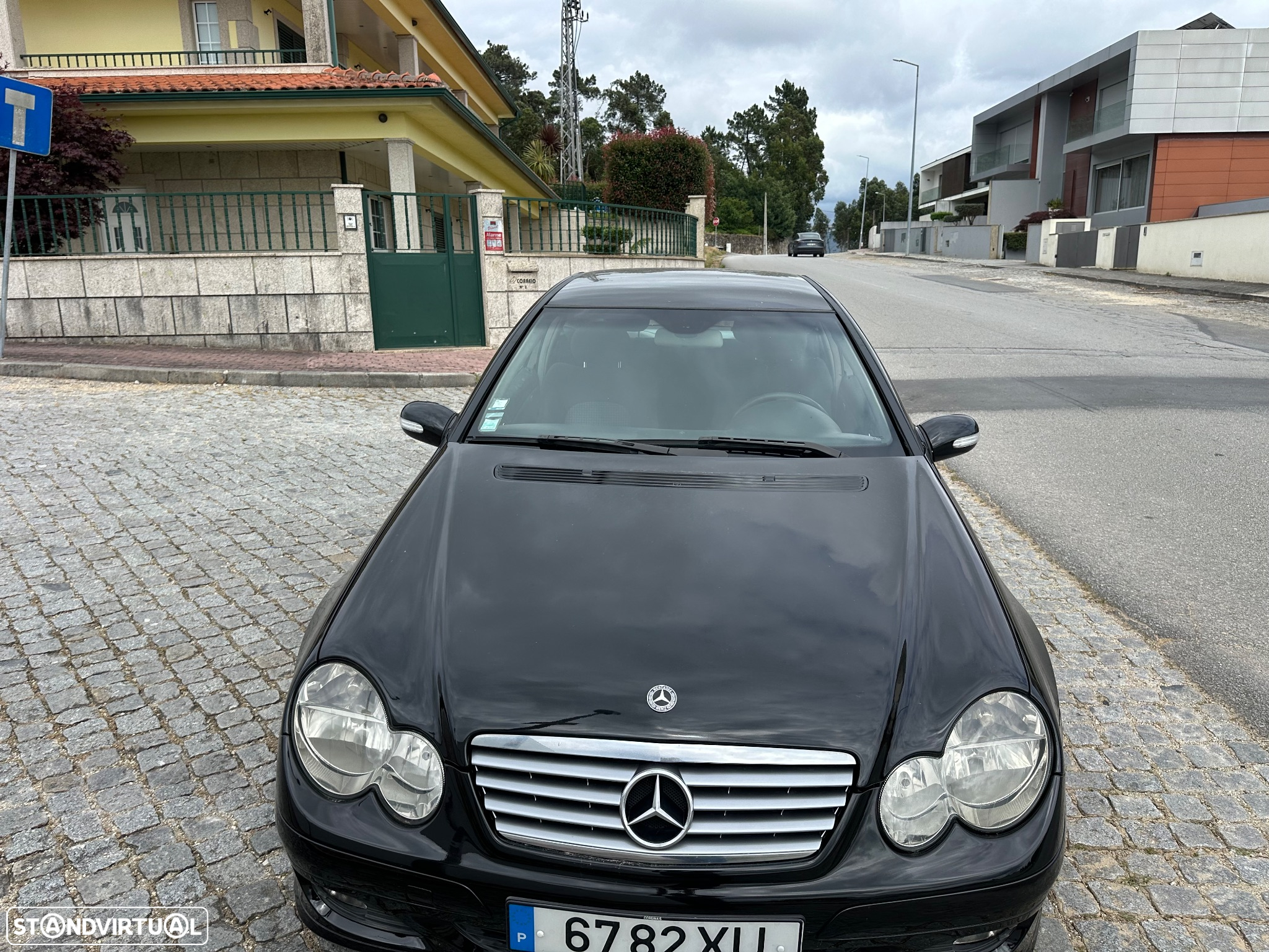 Mercedes-Benz C 220 CDi Sport Coupé Evolution AMG - 4