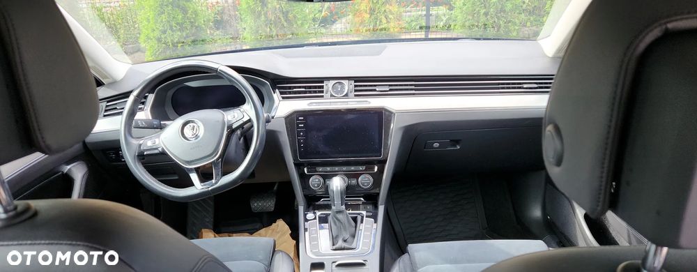 Volkswagen Passat 2.0 TDI SCR Highline DSG - 7