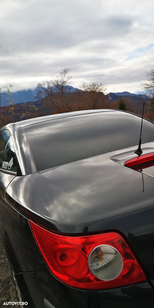 Renault Megane ver-2-0-coupe--cabriolet-confort-dynamique - 7