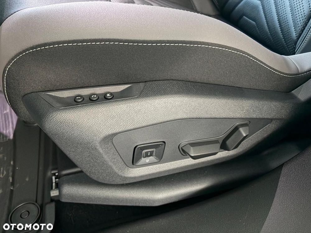 Jeep Compass 1.2 T3 mHEV First Edition FWD DCT - 9