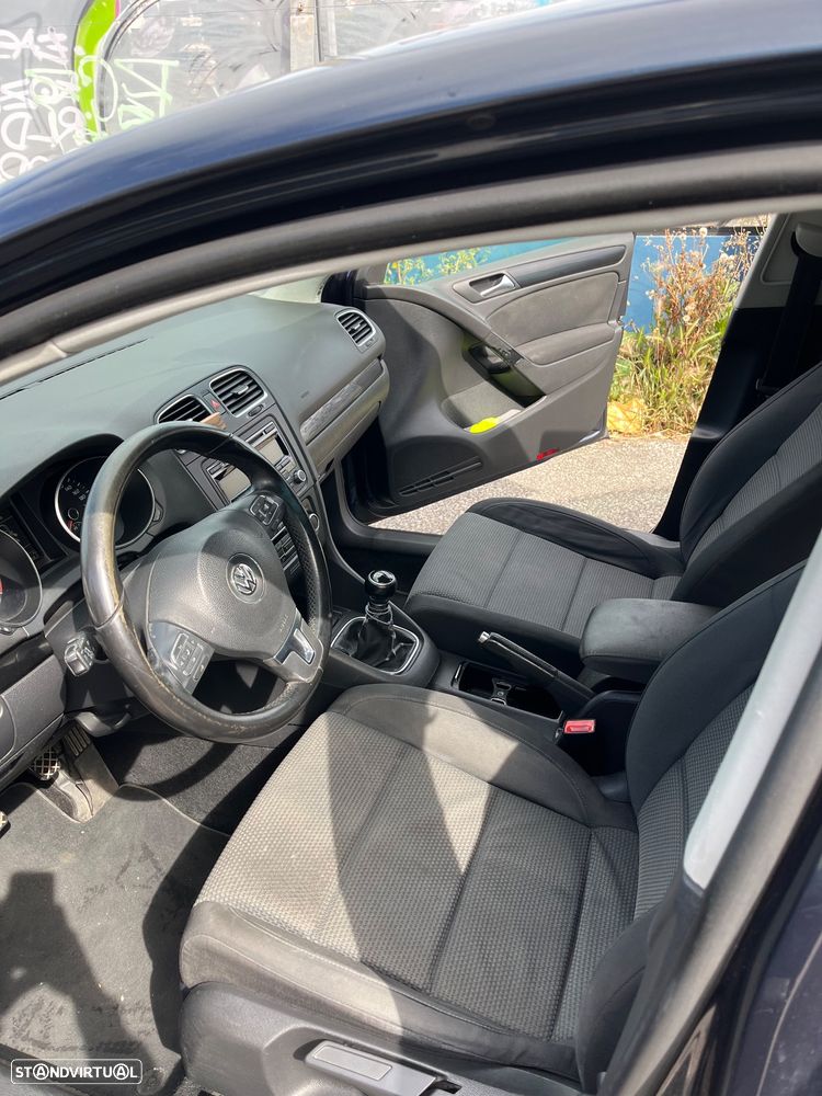 VW Golf 1.6 TDi Confortline - 9