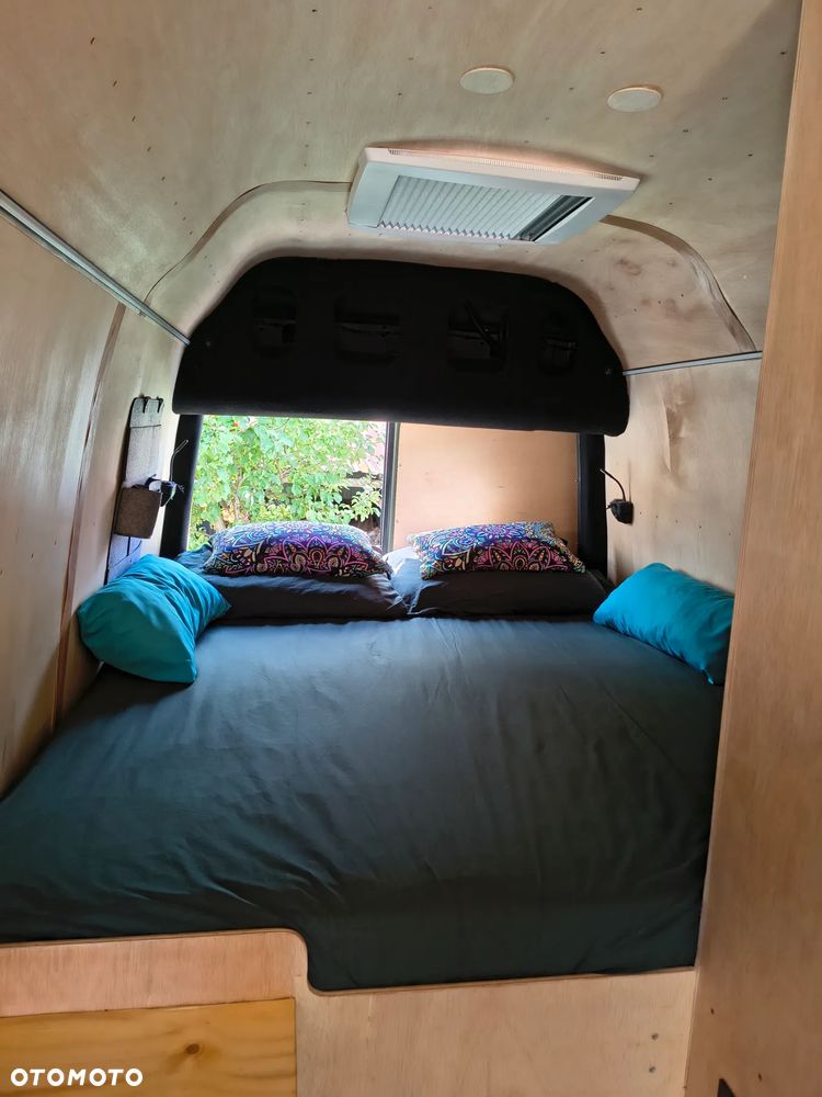 Mercedes-Benz Sprinter - 22