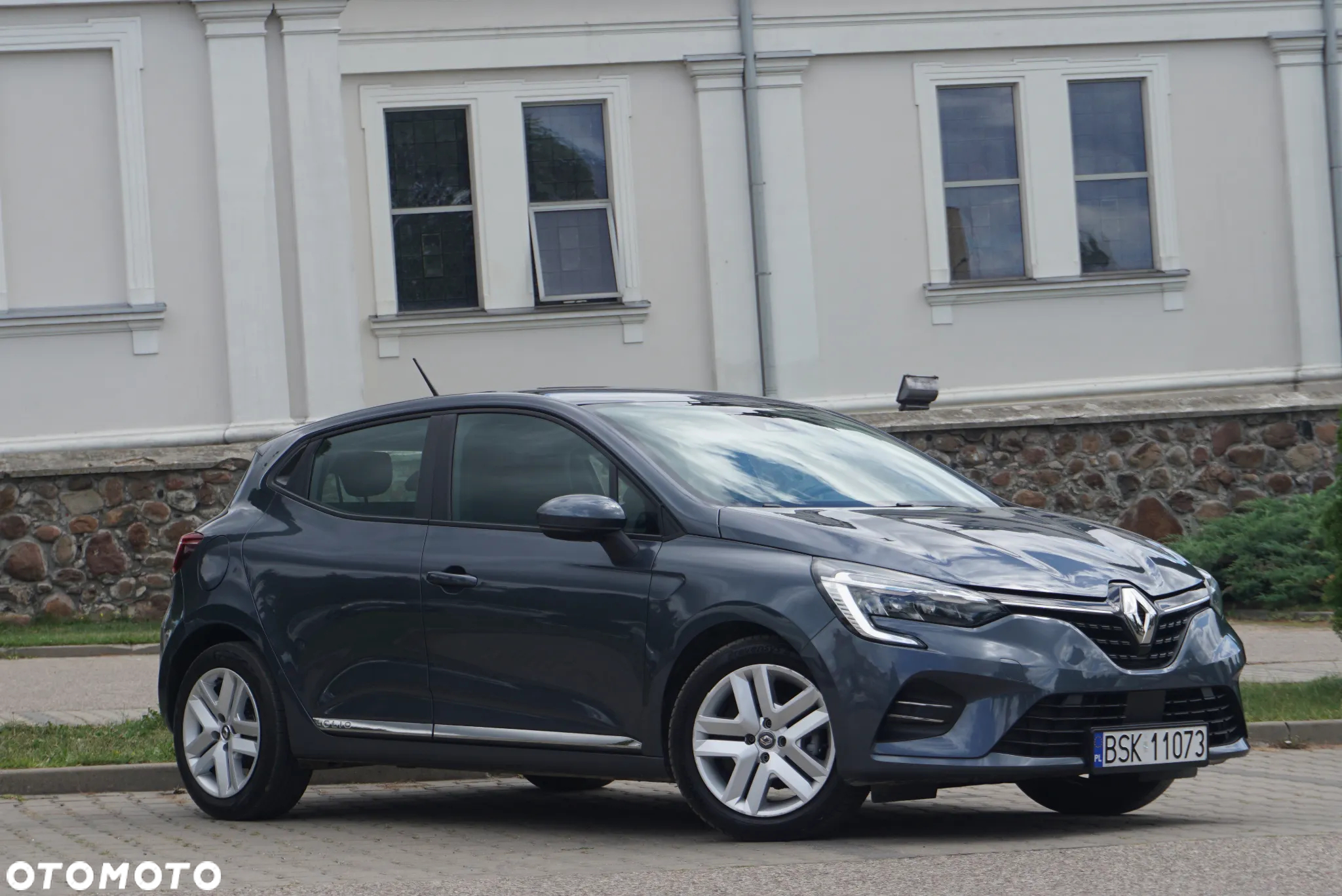 Renault Clio SCe 75 EXPERIENCE - 8