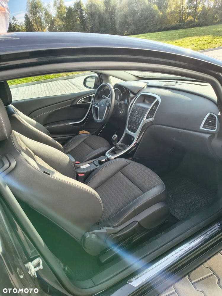 Opel Astra - 8