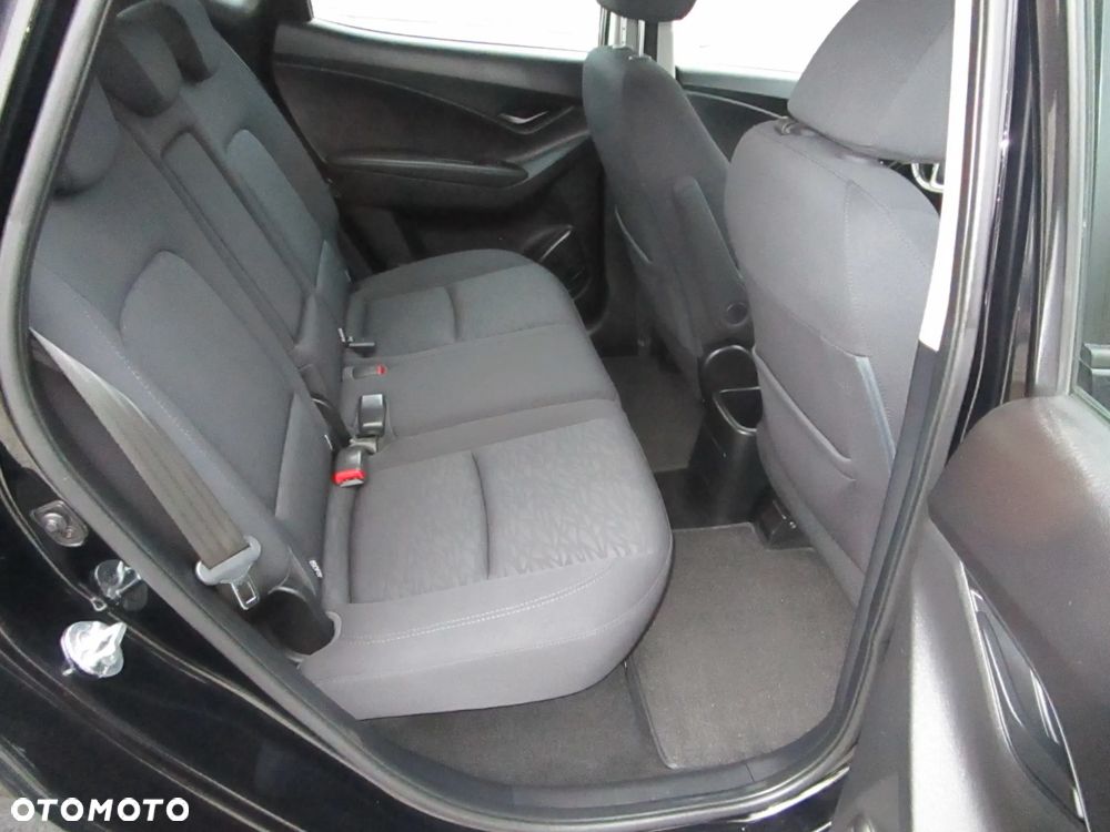 Hyundai ix20 - 31