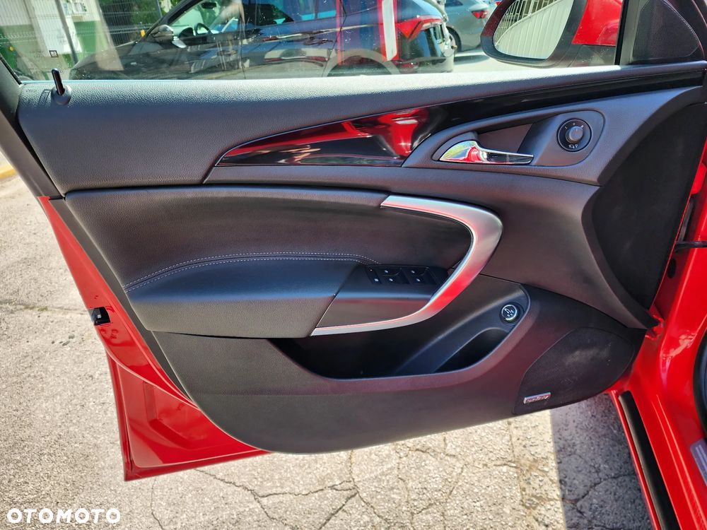 Opel Insignia 2.0 Turbo 4x4 Sport - 35