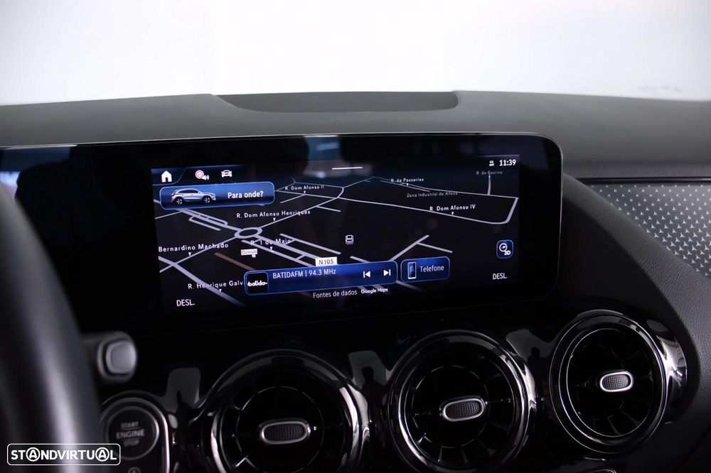 Mercedes-Benz GLA 200 Style - 17