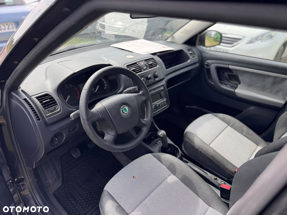 Skoda Fabia 1.2 HTP Fresh - 20