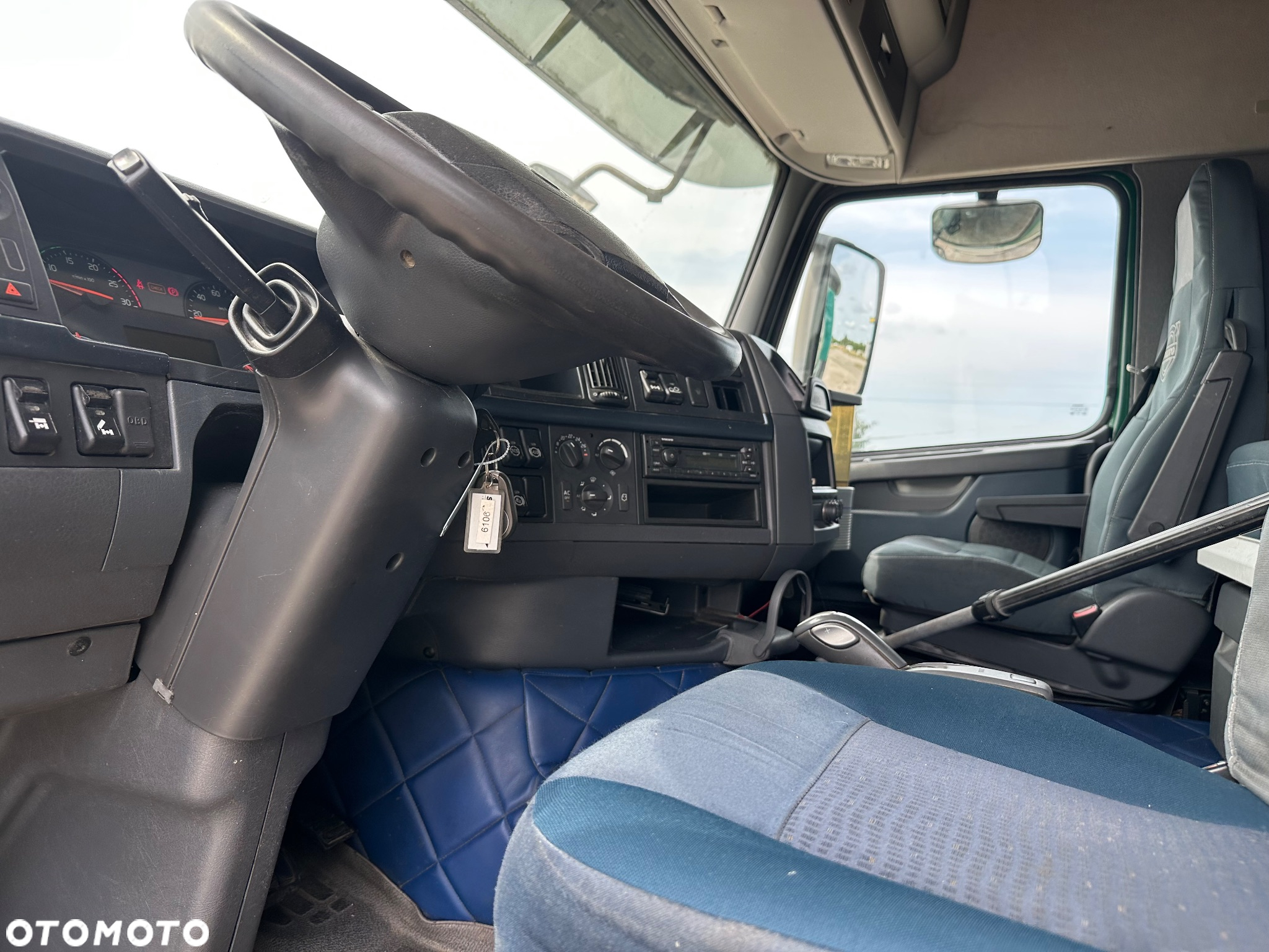 Volvo FH 500 8X2  WYWROTKA DO ZBOZA Z WYDMUCHEM - 11