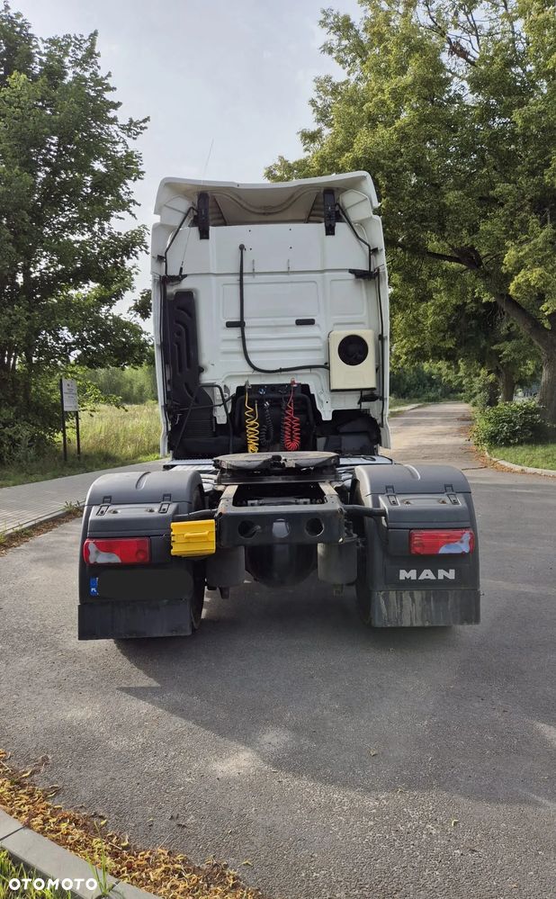 MAN TGX - 8