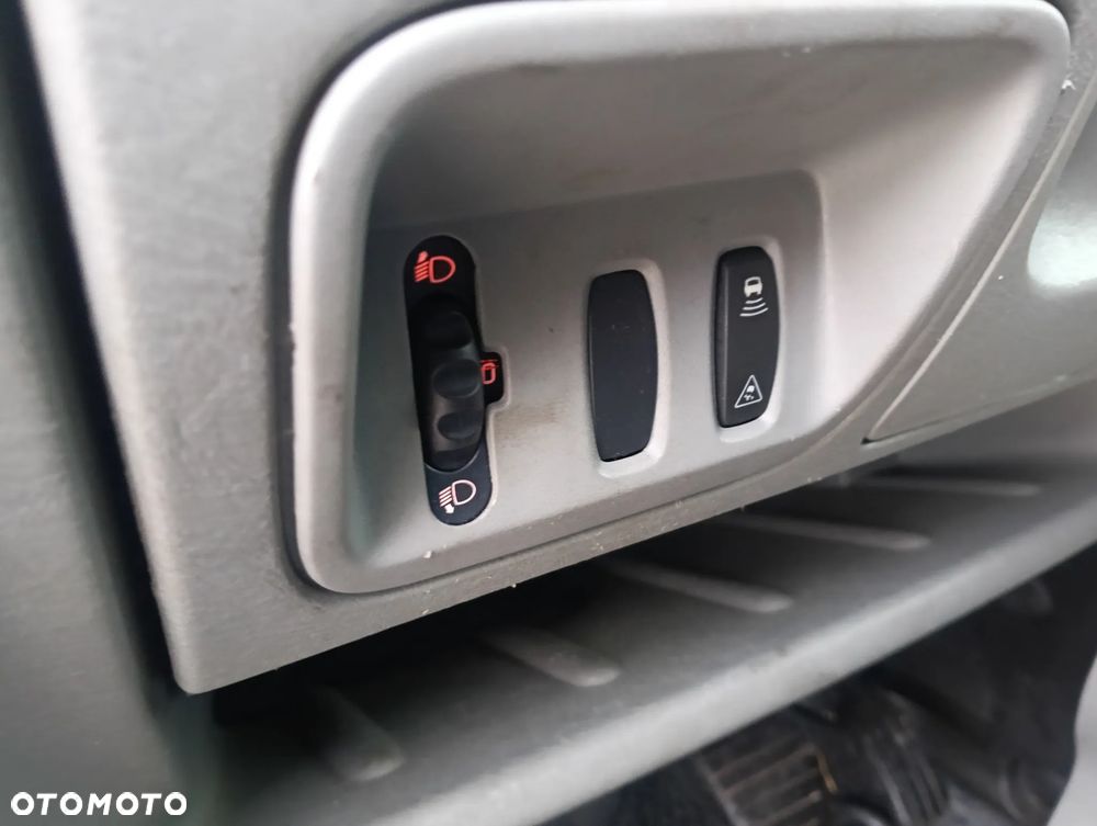 Renault Trafic Passenger Pack Clim - 14