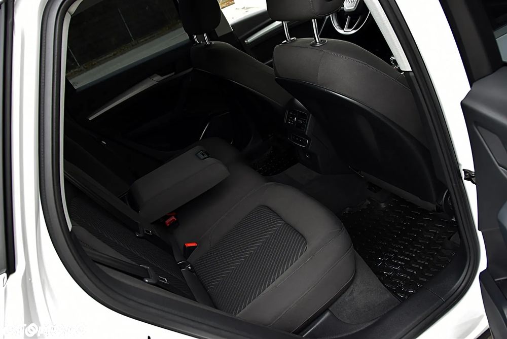 Audi Q5 35 TDI mHEV Sport S tronic - 20