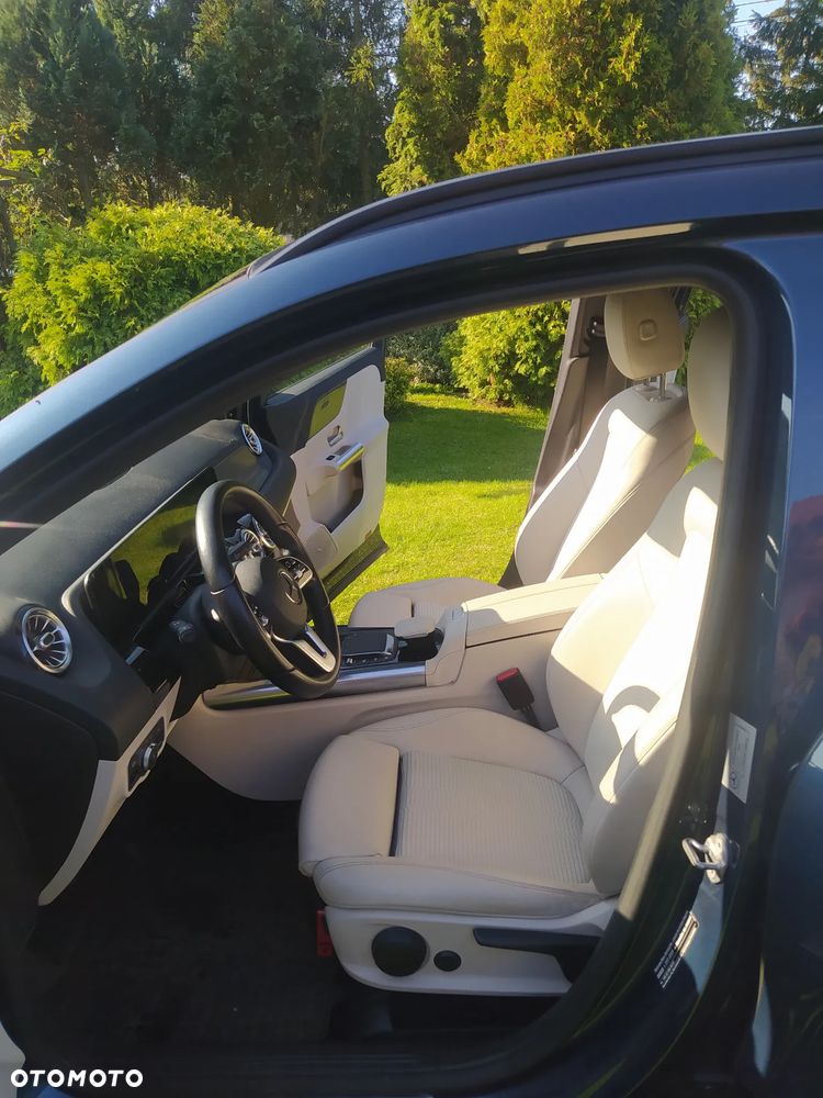 Mercedes-Benz GLA 200 - 34