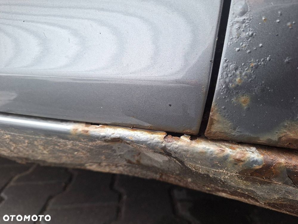 DRZWI KOMPLETNE PRAWY PRZÓD VOLKSWAGEN JETTA V LD7X - 6