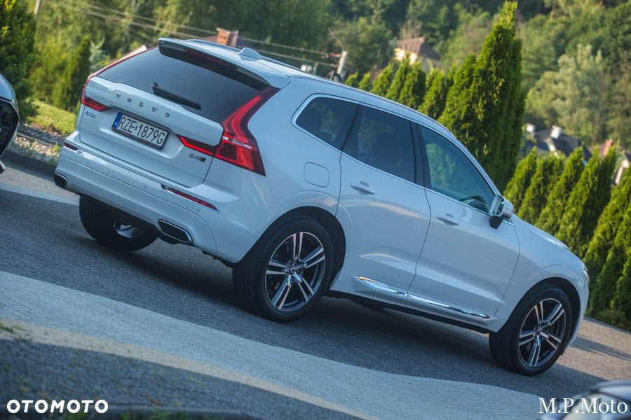 Volvo XC 60 - 4