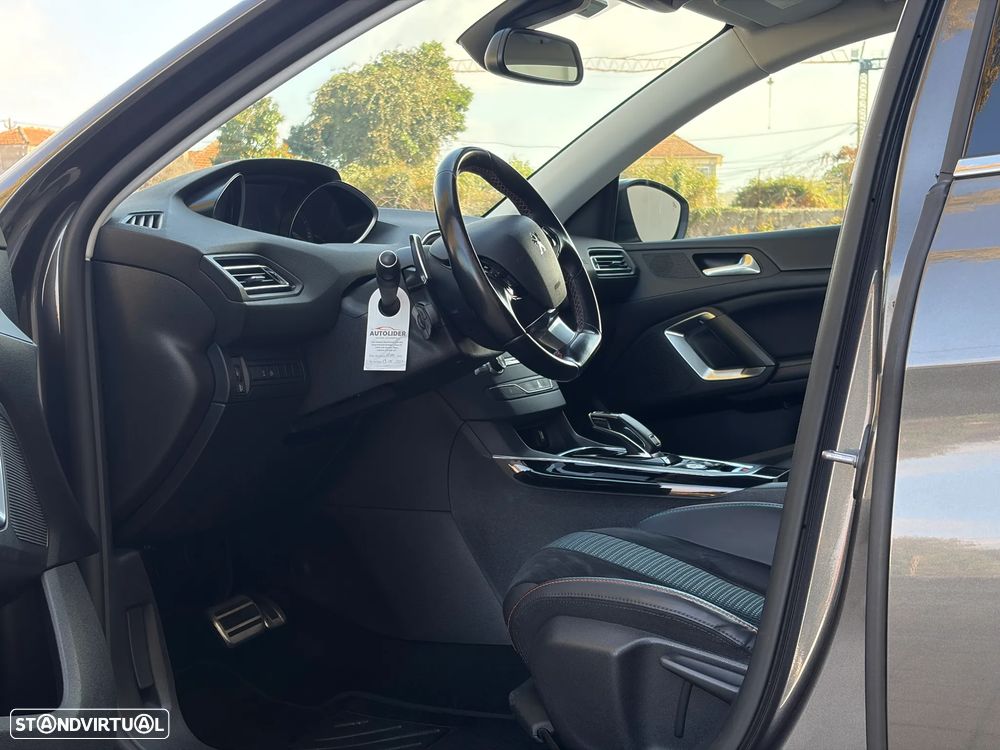 Peugeot 308 PureTech 130 GPF EAT8 Stop & Start Tech Edition - 25