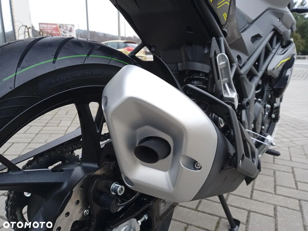 Benelli BN 125 - 7