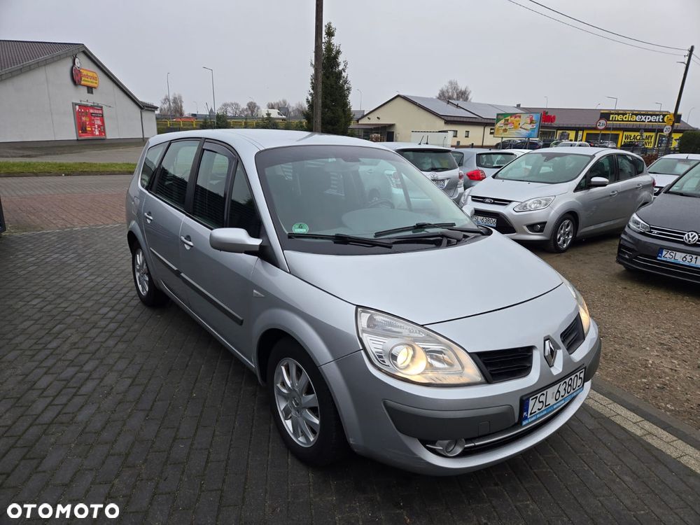 Renault Scenic - 13