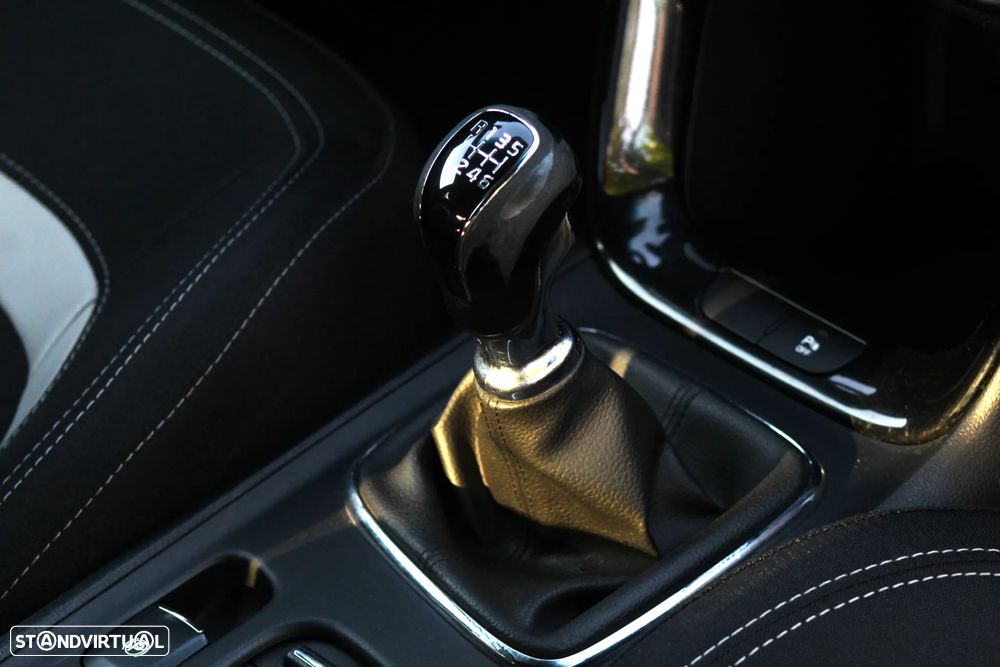 Kia Ceed 1.6 CRDi GT Line - 31