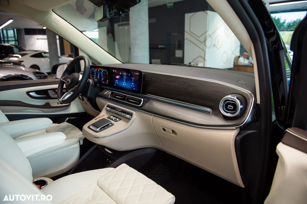 Mercedes-Benz V 300 d Extralang 4Matic 9G-TRONIC Exclusive - 20