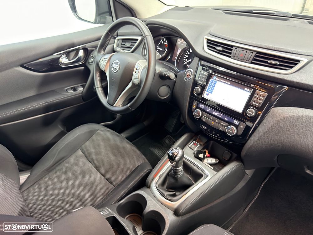 Nissan Qashqai 1.5 dCi Tekna Premium 18 360 - 19