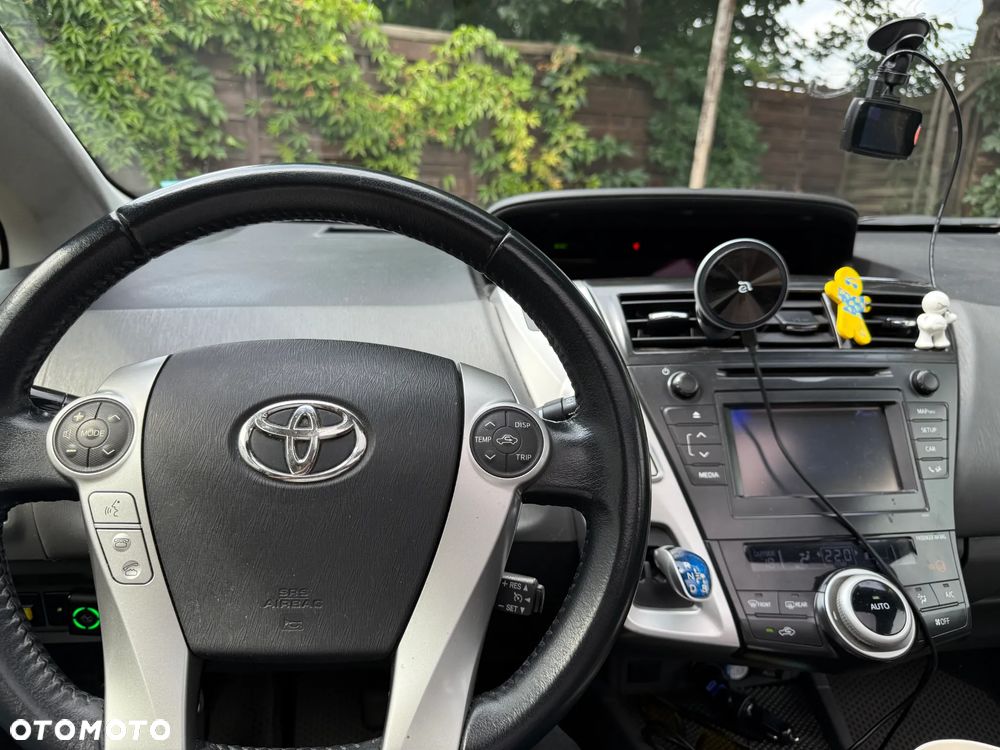 Toyota Prius+ Hybrid 135 Premium - 16