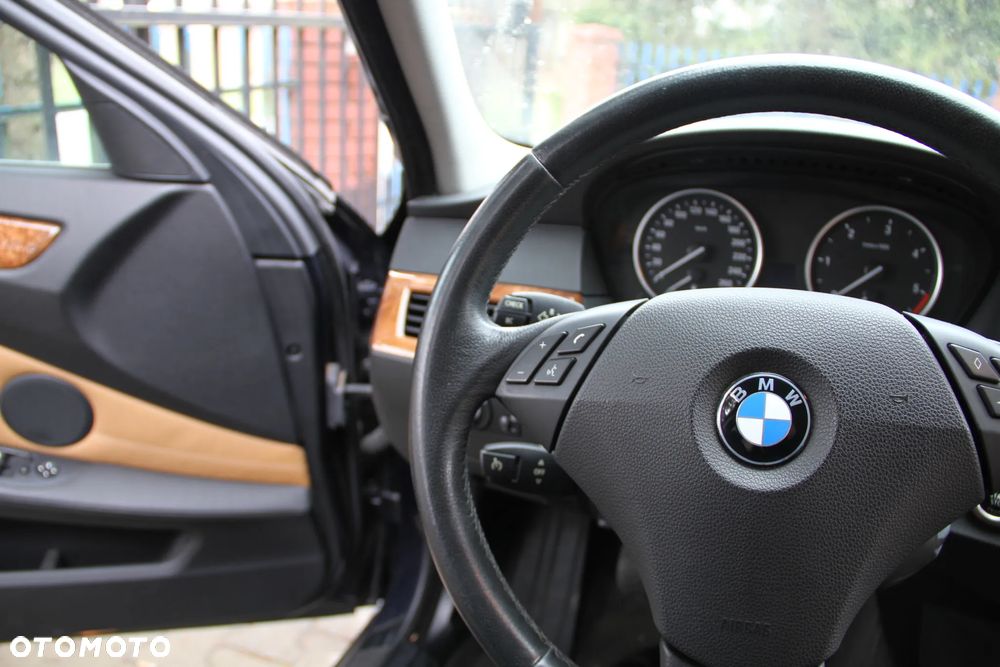 BMW Seria 5 520d - 7