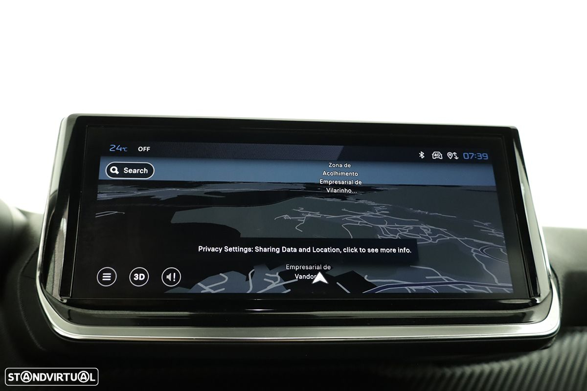 Peugeot 2008 1.2 PureTech Allure - 11