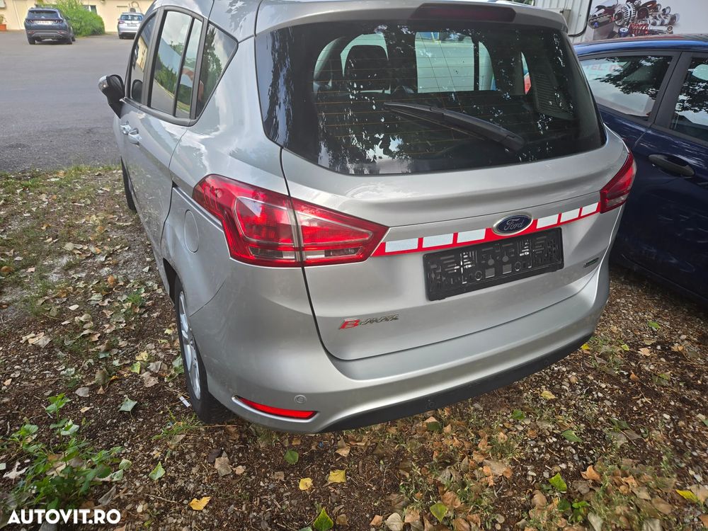 Ford B-Max - 9