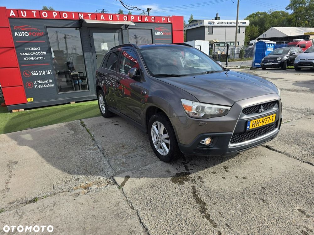 Mitsubishi ASX - 3