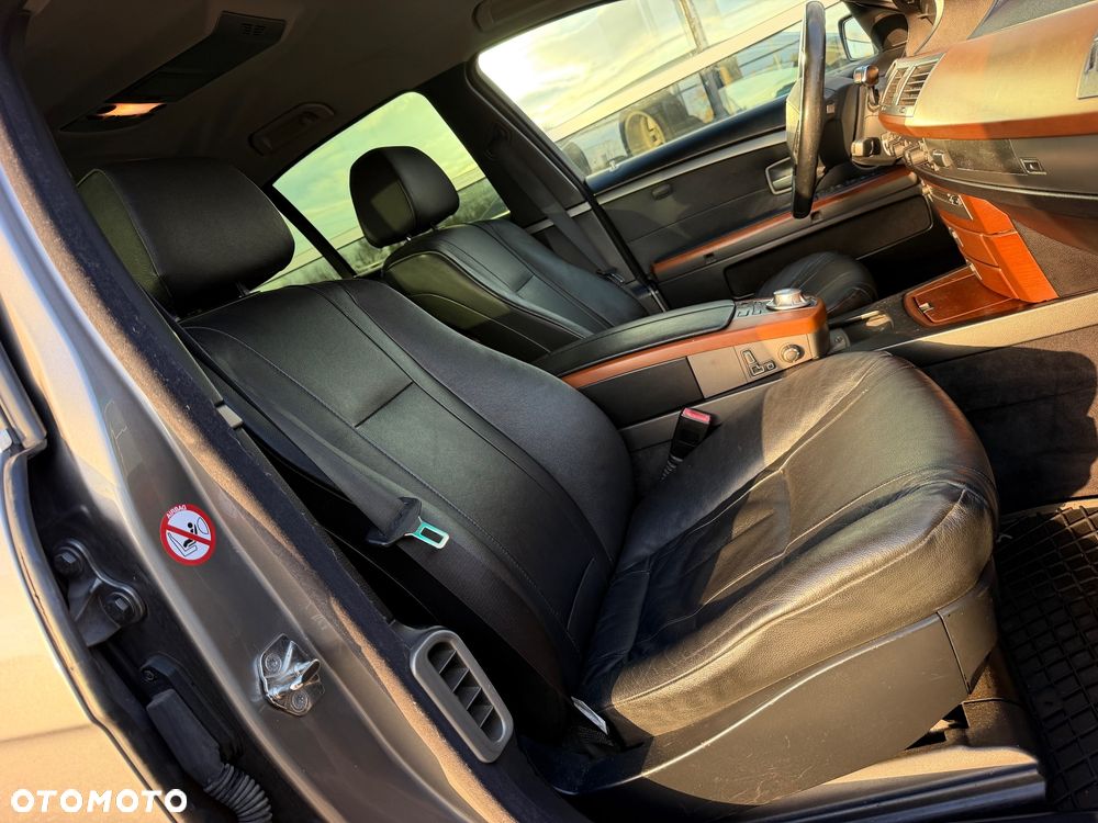 BMW Seria 7 730d - 34