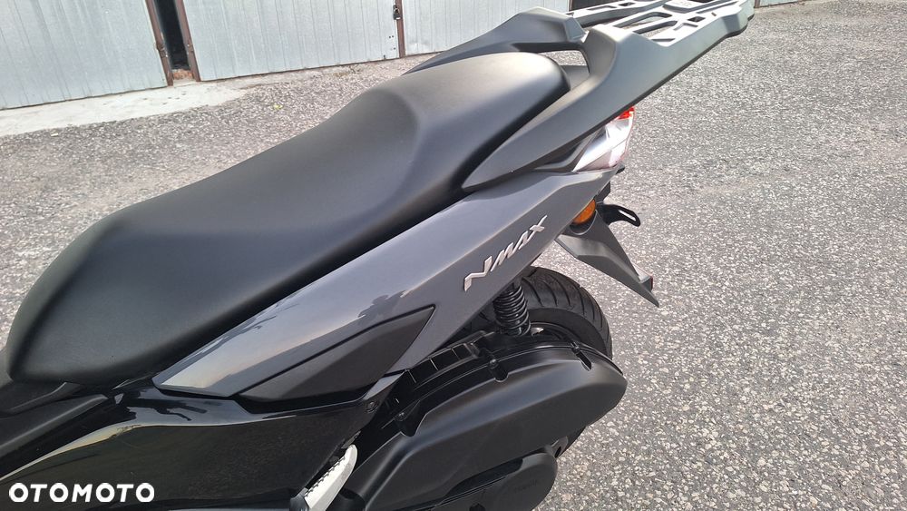 Yamaha NMAX - 7