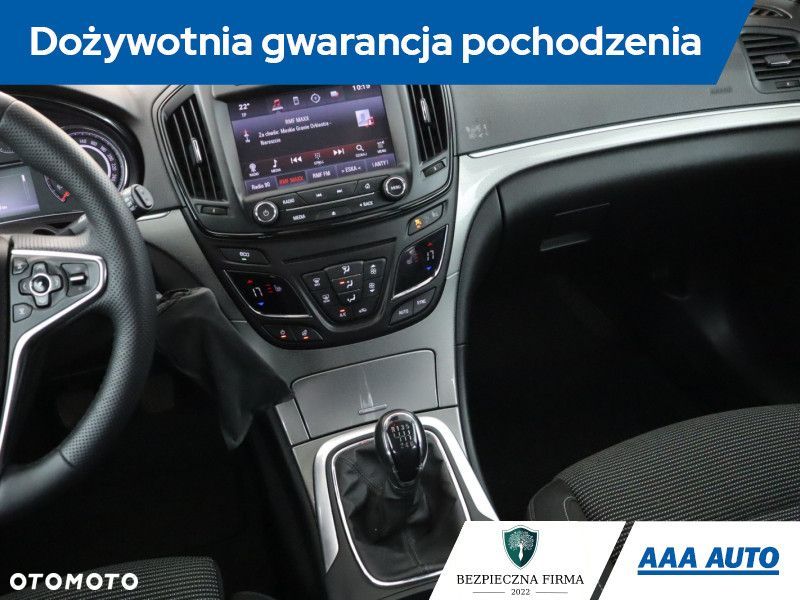 Opel Insignia - 10