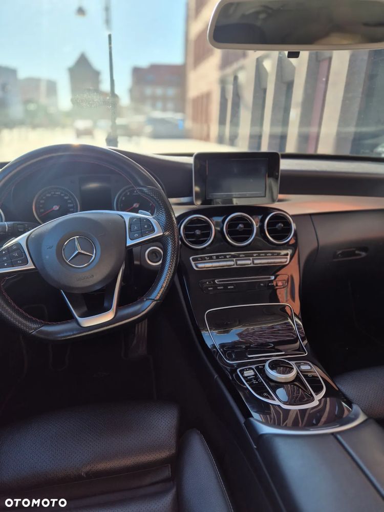 Mercedes-Benz Klasa C 200 9G-TRONIC - 12