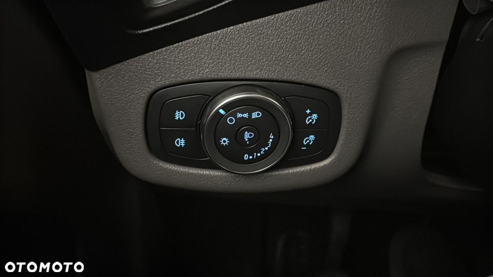 Ford Transit Connect Kombi 220 L1 Trend - 28