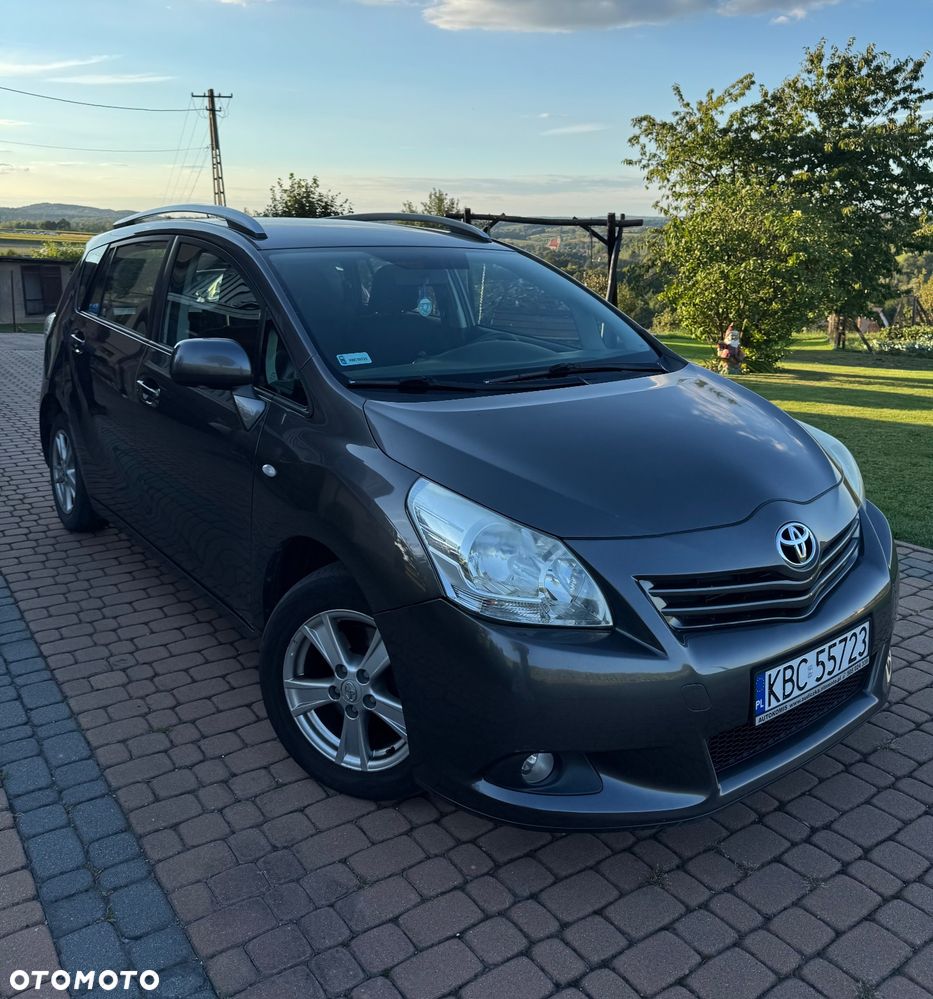 Toyota Verso 2.0 D-4D 2010 7os - 1
