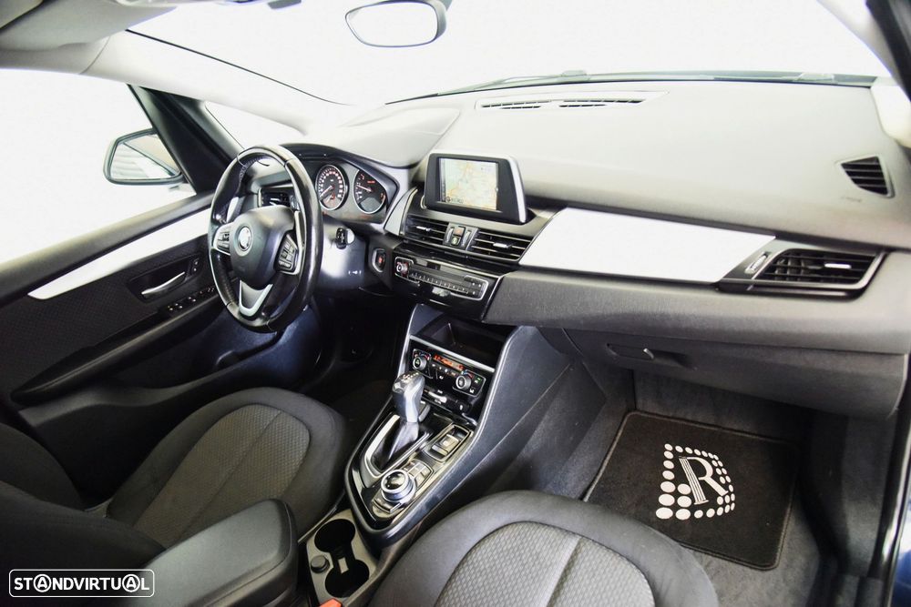 BMW 225xe Active Tourer - 18