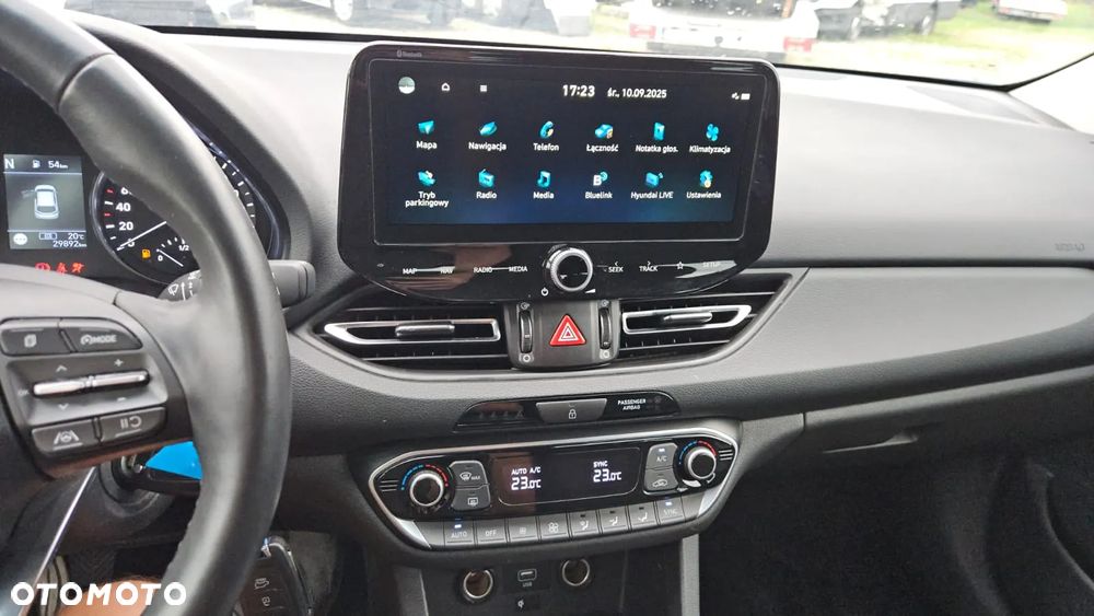 Hyundai i30 Kombi 1.5 T-GDI 48V-Hybrid Advantage - 2