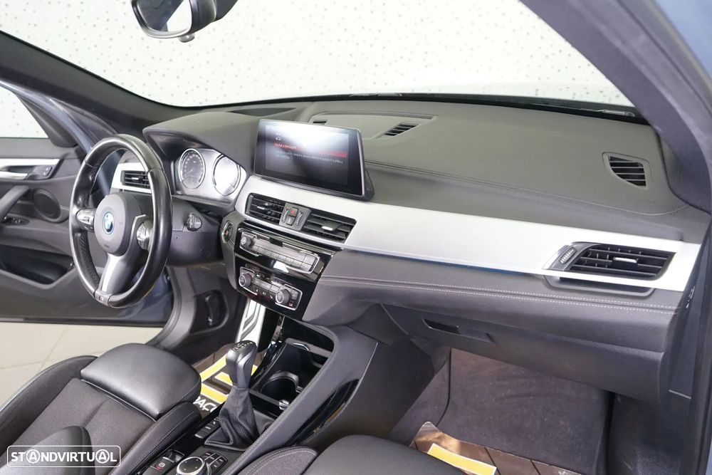 BMW X1 25 e xDrive - 22